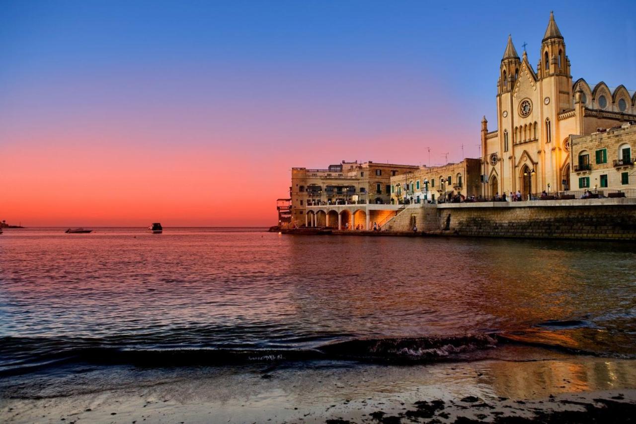 דירות Picturesque Sliema Pad Steps From The Seafront מראה חיצוני תמונה